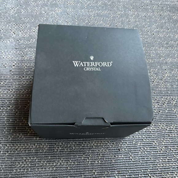 WATERFORD CRYSTAL LISMORE 5 INCH FOOTED BOWL LEAD CRYSTAL NEW WITH TAGS IN BOX - Picture 5 of 11